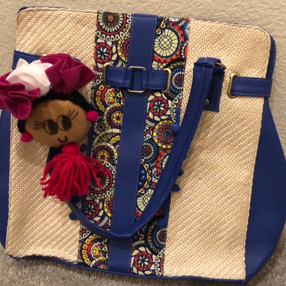 Blue and beige handmade tote bag with chain - Picture 1 of 4